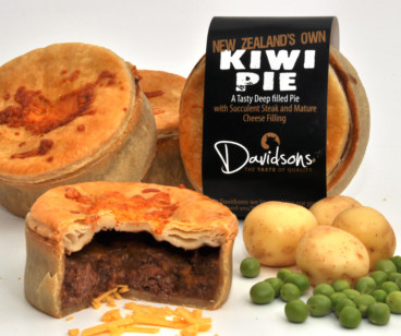 The Kiwi Pie - Steak & Cheese