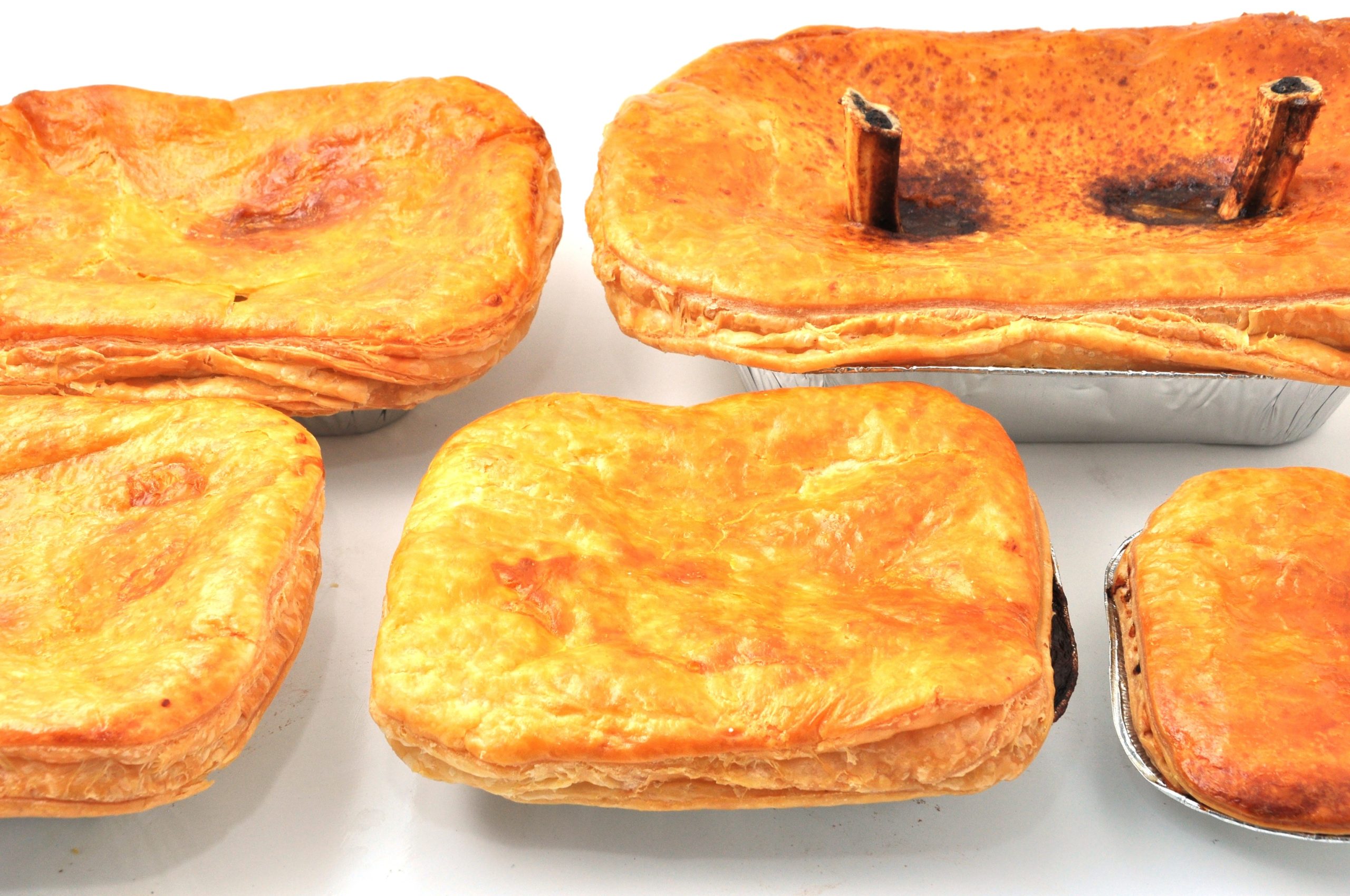 Steak Pie Medium John Davidsons