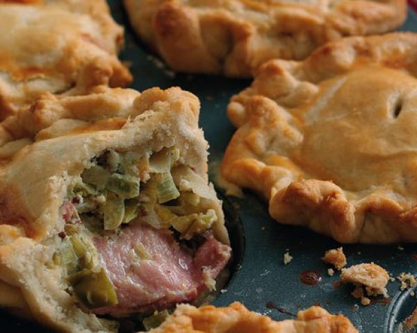 farmhouse-bacon-and-leek-pies