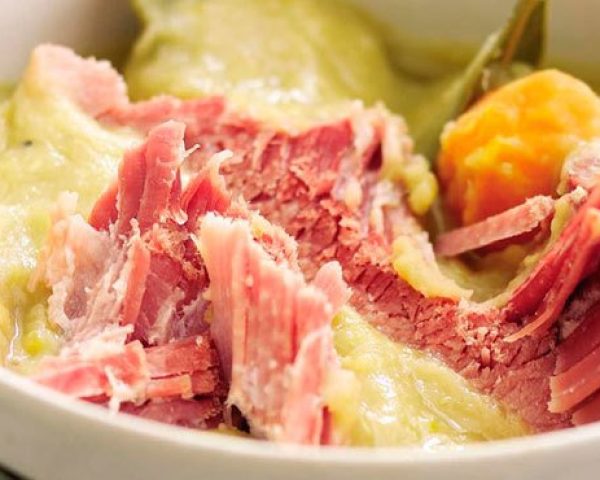 ham-and-peas-pudding-broth