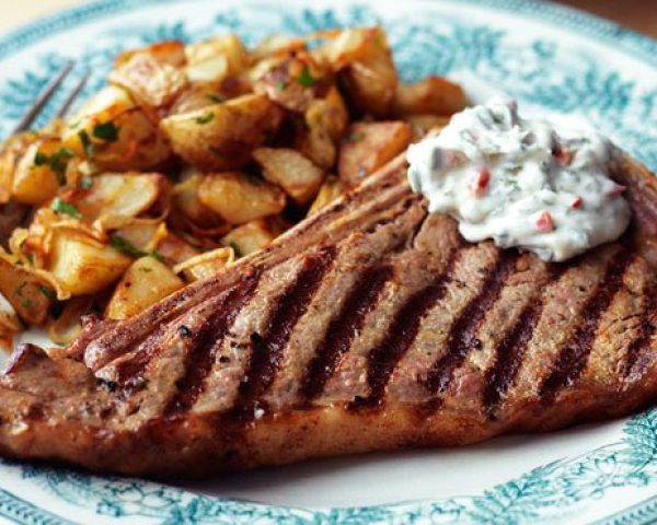 sirloin-steaks-with-flaming-mayonnaise