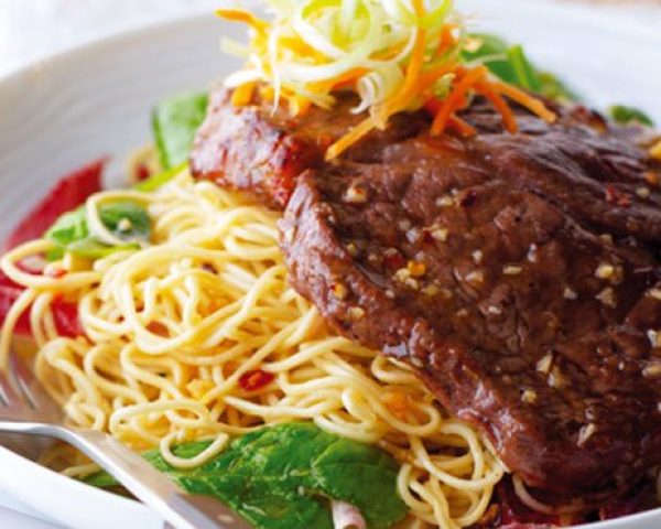 sticky-steak-with-noodles