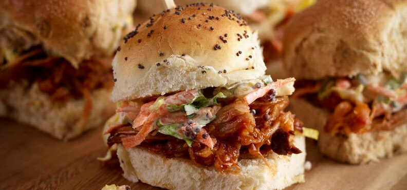 bbq-pulled-pork-sliders